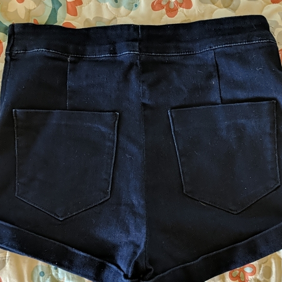 High Waisted Shorts - Picture 2 of 4